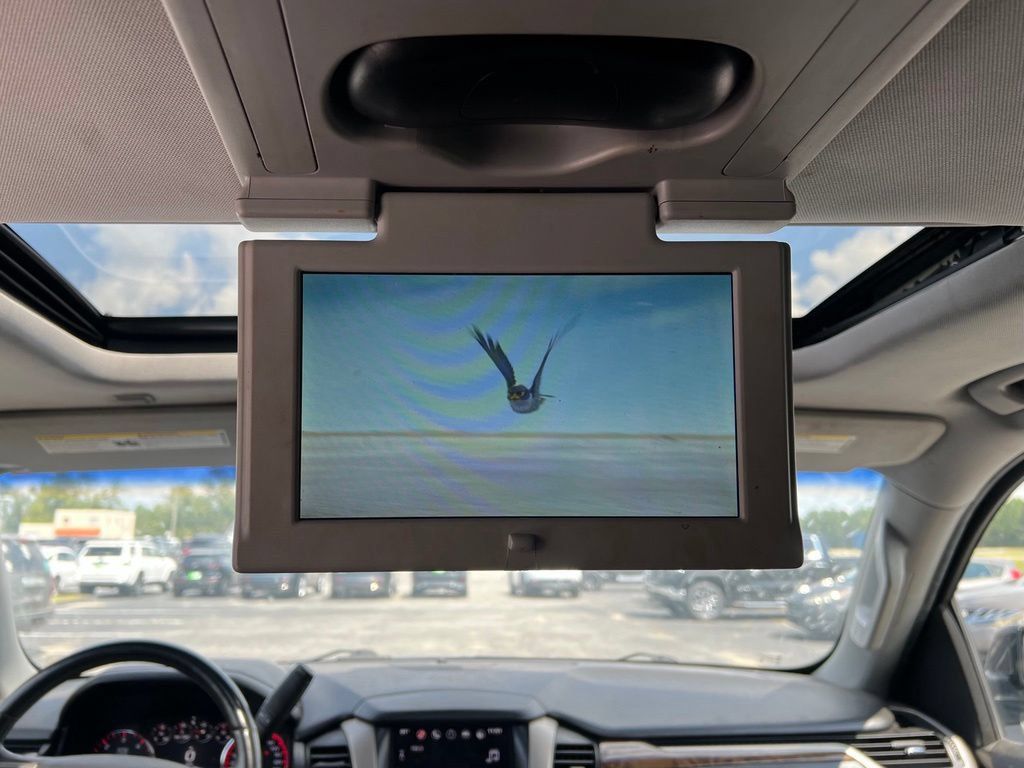 Used 2016 GMC Yukon XL Denali w/ Open Road Package RWD image 9
