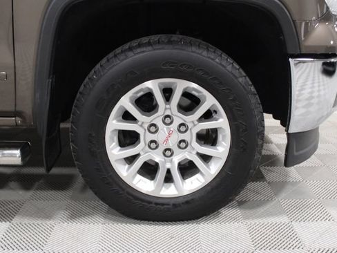 Used 2015 GMC Sierra 1500 SLE w/ SLE Value Package AWD/4WD image 47