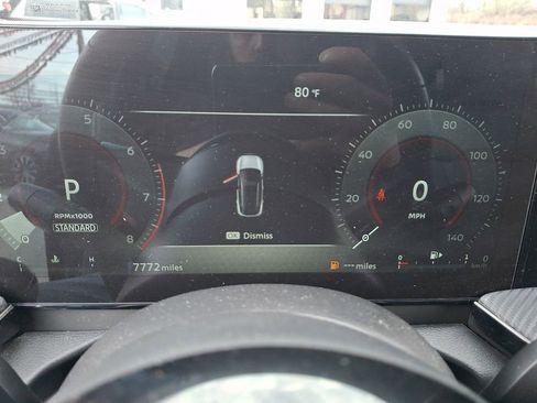 Used 2025 Nissan Kicks SR AWD/4WD image 21
