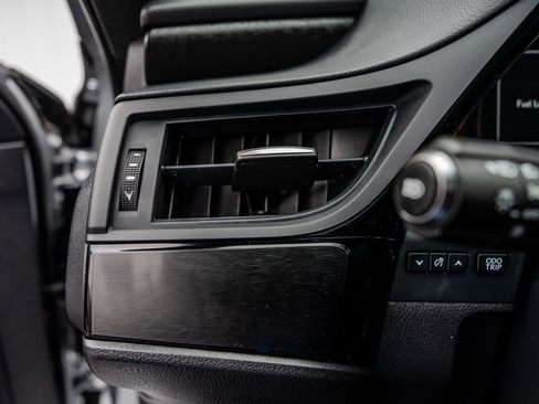 Used 2023 Lexus ES 350 Luxury w/ Premium Package image 18