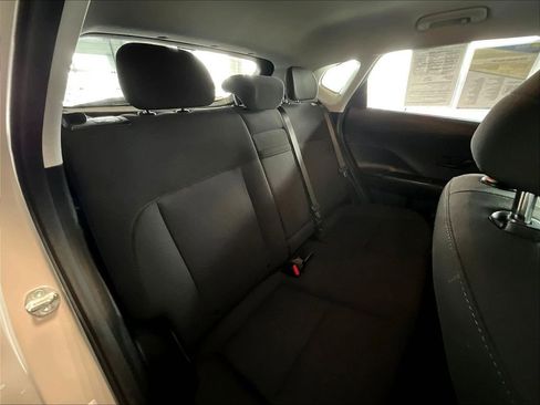 Used 2025 Hyundai Kona SEL image 16