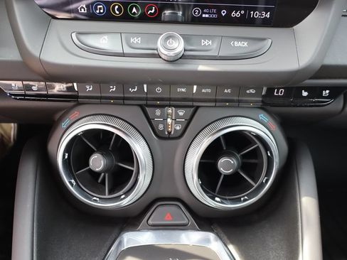 Used 2022 Chevrolet Camaro SS RWD image 13
