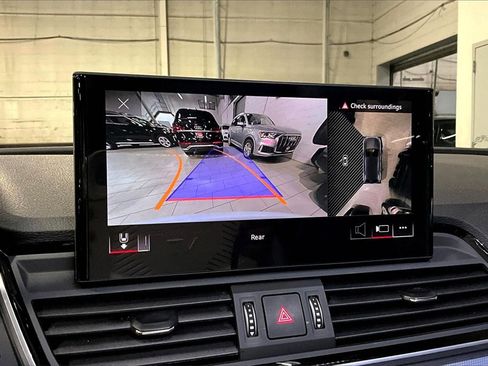 Used 2025 Audi Q5 2.0T Premium Plus image 14