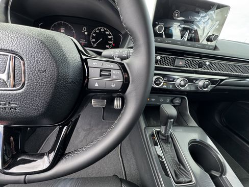 New 2025 Honda Civic Sport image 24