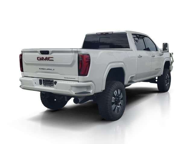 Used 2025 GMC Sierra 3500 Denali AWD/4WD image 4