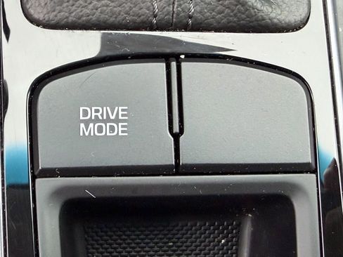 Used 2016 Hyundai Sonata SE image 16