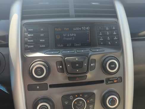 Used 2011 Ford Edge SE w/ 101A Rapid Spec Order Code FWD image 10