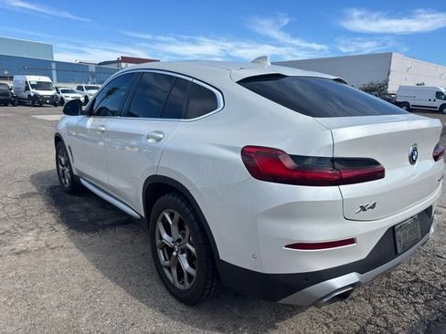 Used 2022 BMW X4 xDrive30i AWD/4WD image 7