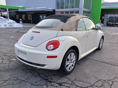 Used 2008 Volkswagen Beetle S w/ Cold Weather Pkg image 6