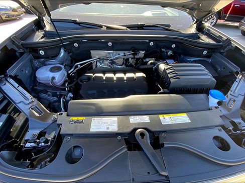 New 2026 Volkswagen Atlas Cross Sport SEL Premium R-Line AWD/4WD image 11