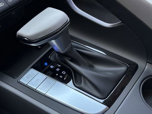 New 2025 Hyundai Elantra Sport image 17