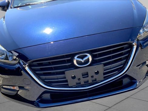 Used 2018 MAZDA MAZDA3 Touring FWD image 31