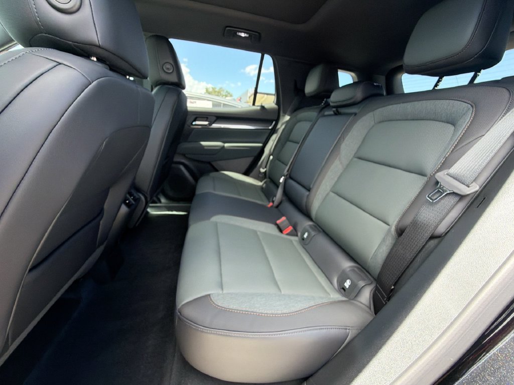 New 2027 GMC Terrain AT4 w/ Convenience Package III AWD/4WD image 14