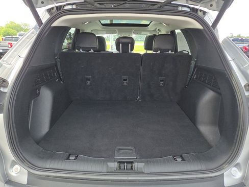 Used 2021 Ford Escape SEL w/ Technology Package FWD image 19
