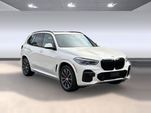 Used 2023 BMW X5 xDrive40i w/ Executive Package AWD/4WD image 7