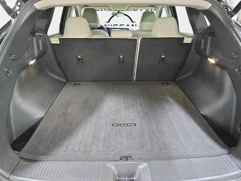 Certified 2025 Nissan Murano SV image 12