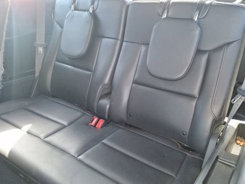 Used 2023 Ford Explorer XLT w/ Equipment Group 202A RWD image 16