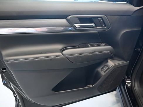 New 2026 GMC Terrain Elevation w/ Elevation Premium Package AWD/4WD image 24