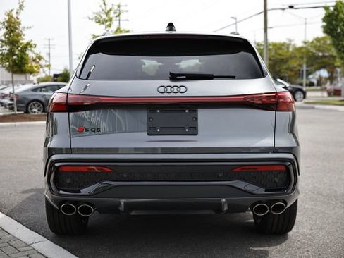 New 2025 Audi SQ5 Premium Plus AWD/4WD image 9