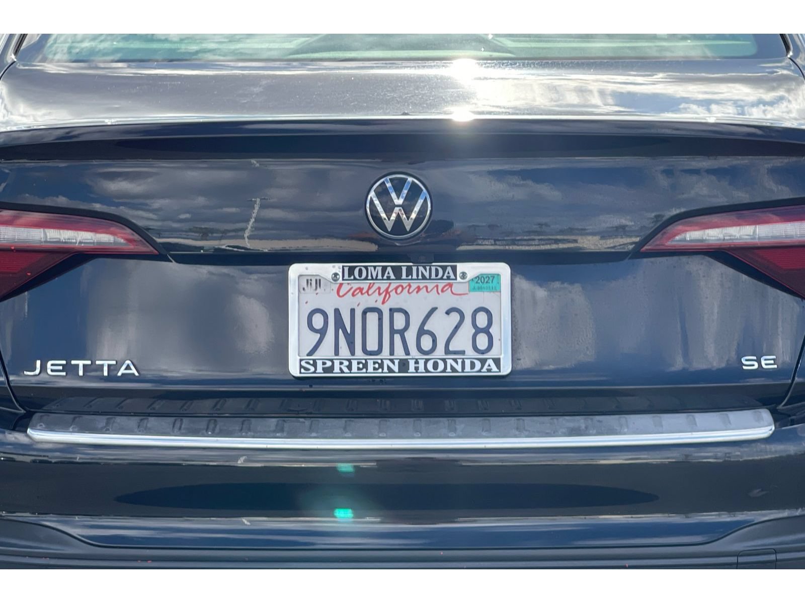 Used 2023 Volkswagen Jetta SE FWD image 15