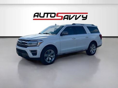 Used 2024 Ford Expedition Max King Ranch RWD image 3