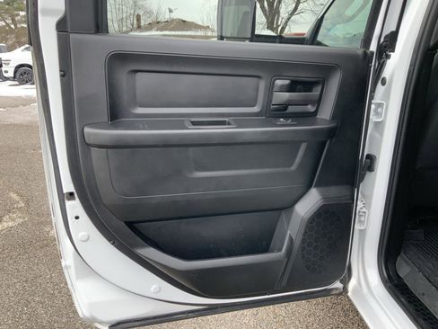 Used 2022 RAM 4500 Tradesman w/ Chrome Appearance Group image 47