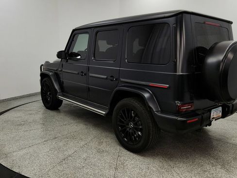 Used 2023 Mercedes-Benz G 550 image 3