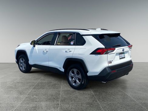 Used 2023 Toyota RAV4 XLE w/ Convenience Package AWD/4WD image 3