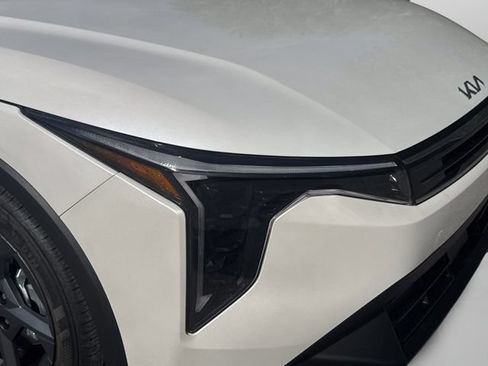 New 2026 Kia K4 FWD image 27
