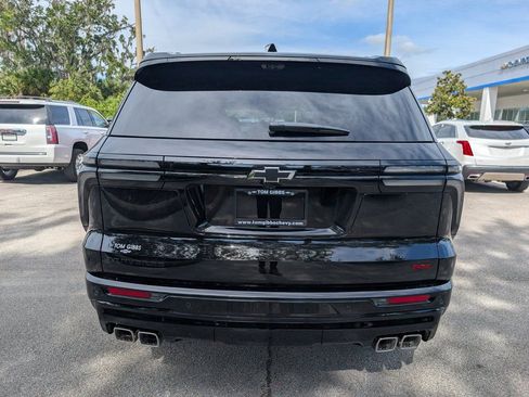 New 2026 Chevrolet Traverse RS image 7