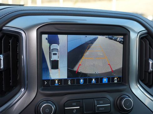 Used 2020 Chevrolet Silverado 1500 LTZ w/ LTZ Premium Package AWD/4WD image 21
