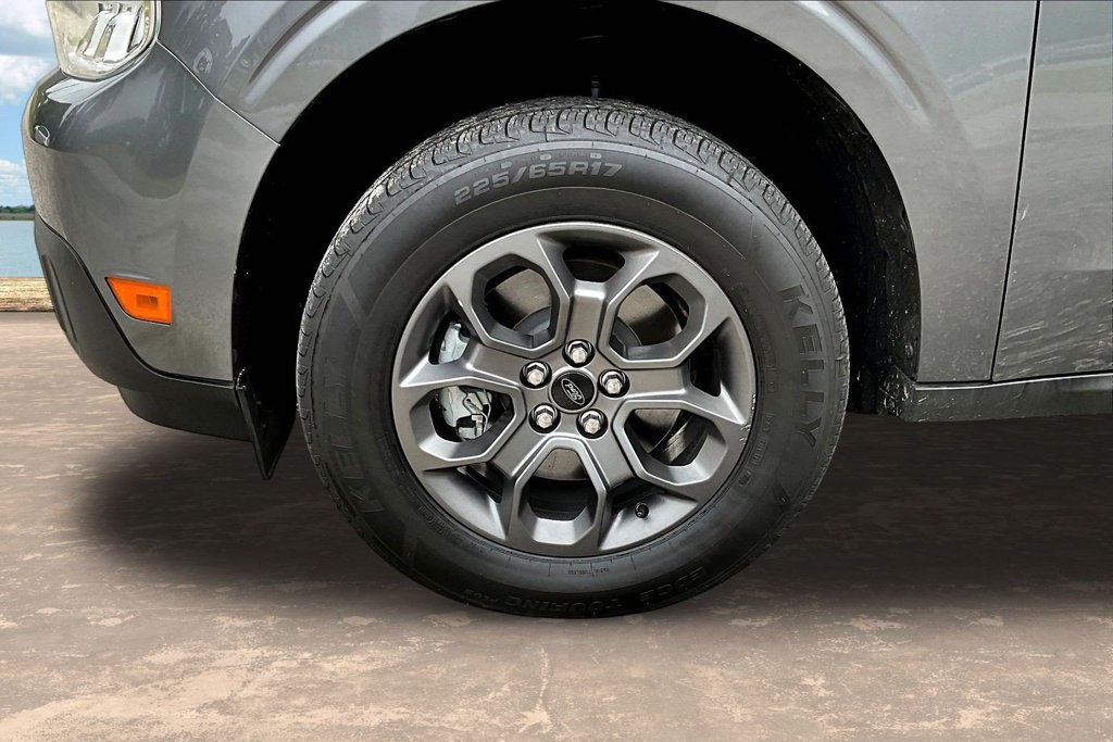 Certified 2022 Ford Maverick XLT w/ XLT Luxury Package FWD image 30