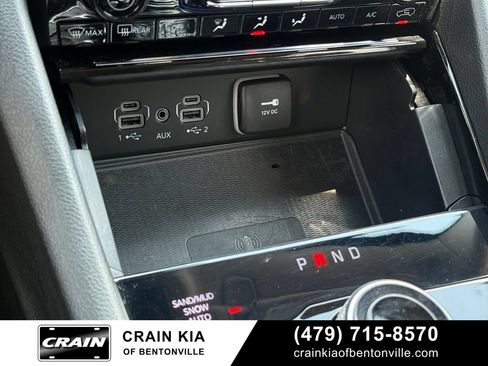 Used 2023 Jeep Grand Cherokee L Limited w/ Luxury Tech Group II AWD/4WD image 18