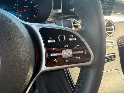 Certified 2022 Mercedes-Benz GLC 300 4MATIC w/ Premium Package Lite image 19