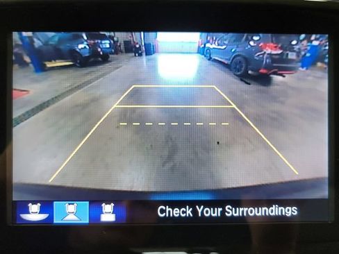 Used 2018 Honda Pilot EX image 3