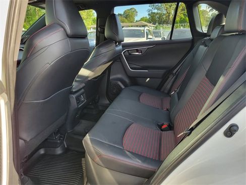 Used 2022 Toyota RAV4 XSE image 18