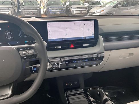 Certified 2025 Hyundai Ioniq 5 Limited RWD image 6