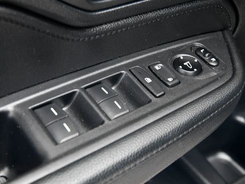 Used 2023 Honda Odyssey Sport image 11