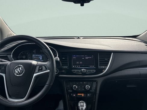 Used 2022 Buick Encore Preferred w/ Safety Package image 20