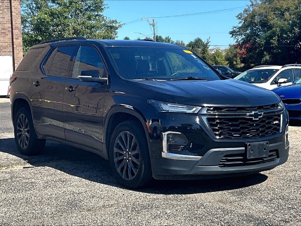 Used 2022 Chevrolet Traverse RS AWD/4WD image 2