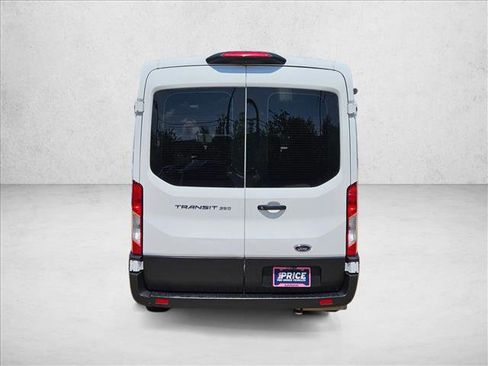 Used 2023 Ford Transit 350 XL RWD image 7