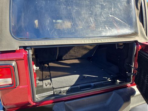 Used 2021 Jeep Wrangler Unlimited Sport image 22
