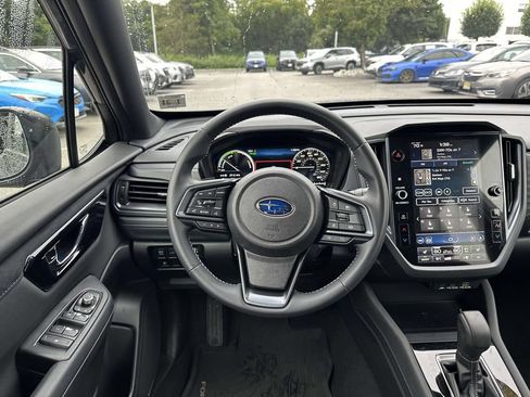 Used 2025 Subaru Forester Limited w/ Popular Package AWD/4WD image 10