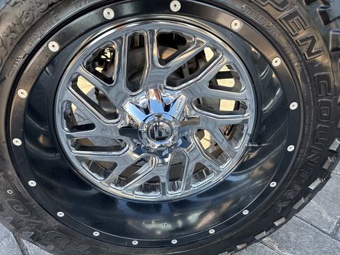 Used 2019 Chevrolet Silverado 2500 LTZ w/ Duramax Plus Package image 5