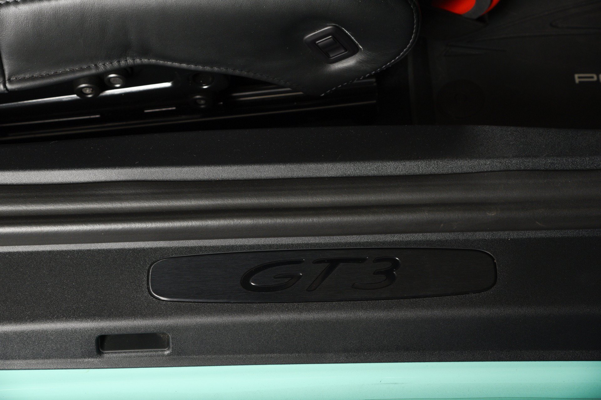 Used 2018 Porsche 911 GT3 RWD image 30