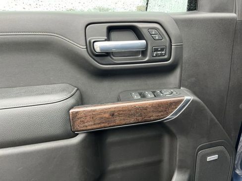 Used 2021 GMC Sierra 1500 Denali w/ Denali Ultimate Package image 11