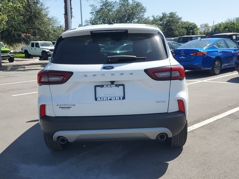 Used 2025 Ford Escape Active AWD/4WD image 7