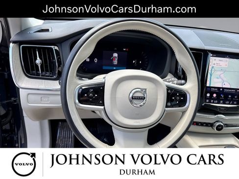 Used 2023 Volvo XC60 B5 Plus w/ Climate Package AWD/4WD image 11