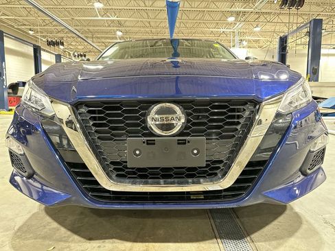 Used 2022 Nissan Altima 2.5 SR image 25