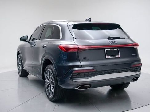 Used 2025 Audi Q5 Premium Plus AWD/4WD image 10